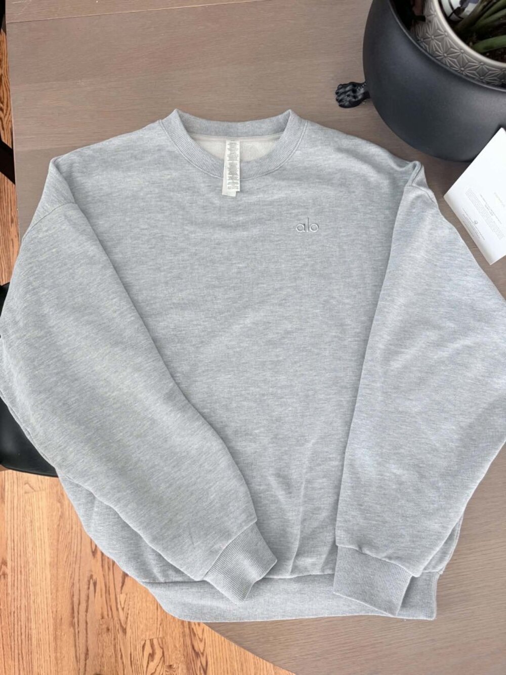 ALO Yoga Accolade Crew Neck Pullover Sweatshirt Athletic Heather Grey Size L